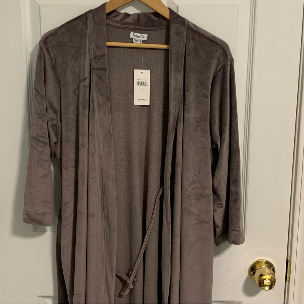 Splendid Gray Robe NWT S/M